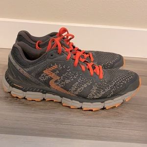 361 Quick foam running shoe size 7.5
